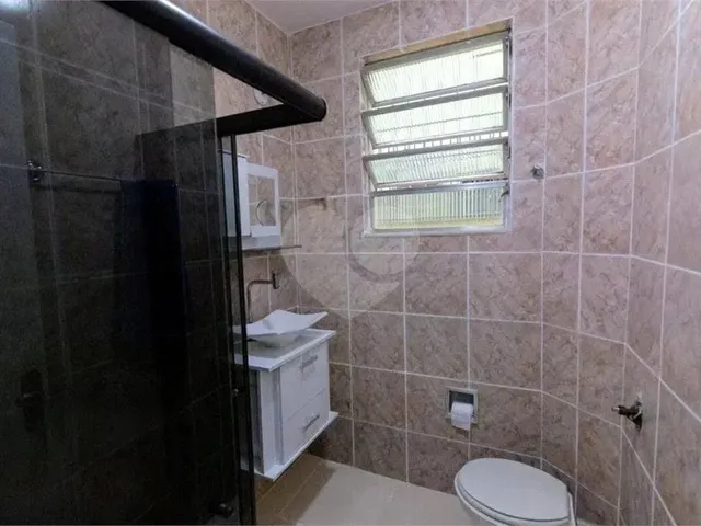 Imagem 15: Imóvel para Venda com 82 Metros Quadrados com 3 Quartos em Maracanã - Rio de Janeiro