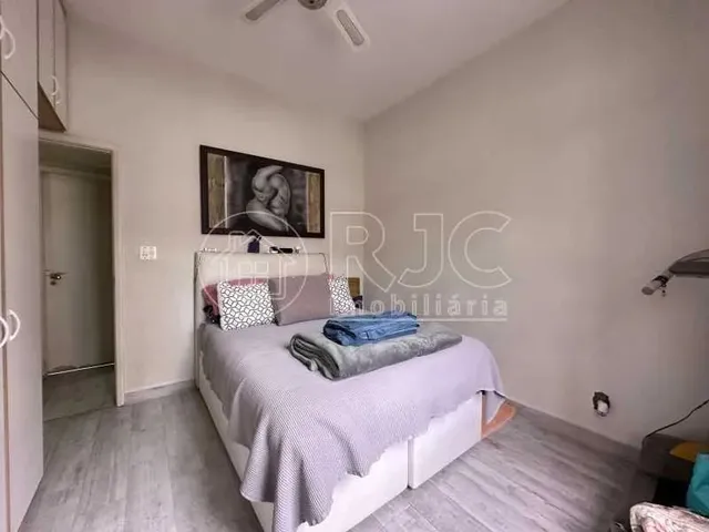 Imagem 8: Imóvel para Venda com 70 Metros Quadrados com 2 Quartos em Andaraí - Rio de Janeiro - Rj