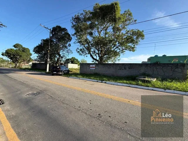 Imagem: O terreno possui 8.600m² de Área e está localizado em
