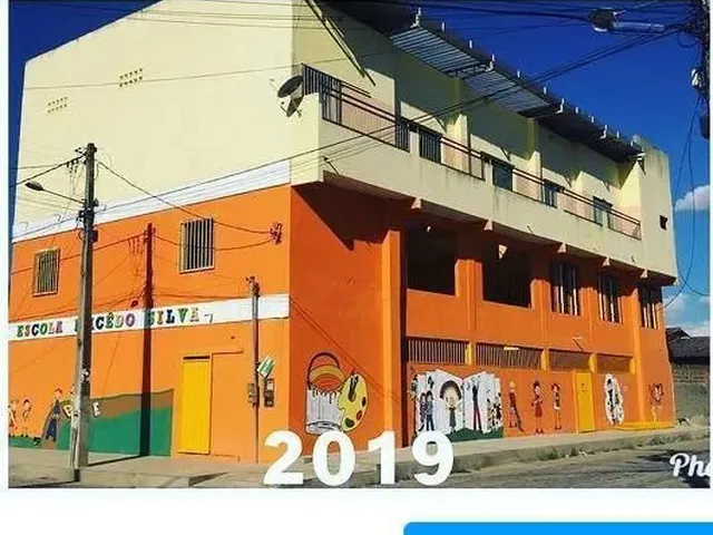 Imagem 1: Vendo Prédio no Bairro Tomba