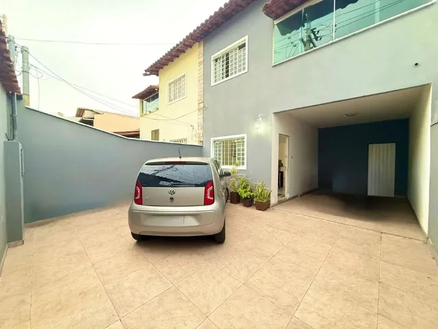 Imagem: Casa Geminada À Venda, 3 Quartos, 3 Vagas
