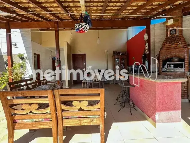 Imagem 2: Cobertura de Aproximadamente 201M²; À Venda 3 Quartos, 1 Suíte e 2 Vagas Castelo
