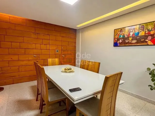 Imagem 11: Apartamento com 3 Quartos e Elevador À Venda no Castelo