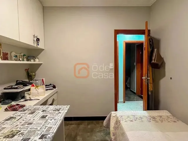 Imagem 6: Apartamento com 3 Quartos e Elevador À Venda no Castelo