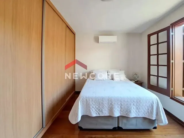 Imagem 2: Casa em Rua General Ephigênio Ruas Santos - Itapoã - Belo Horizonte/Mg