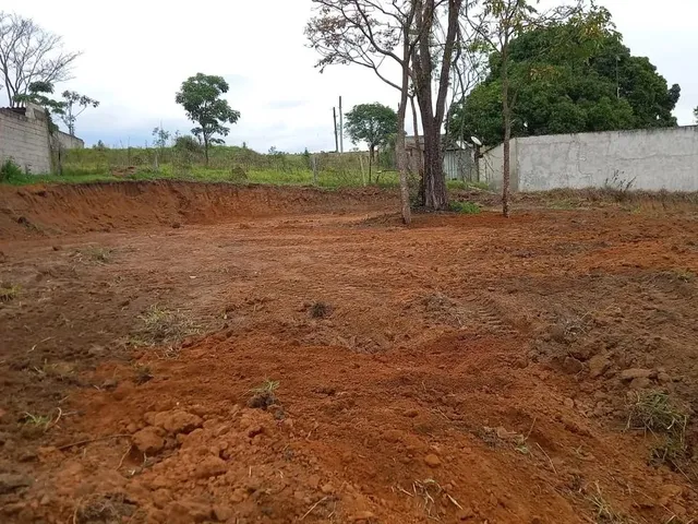 Imagem 2: Terreno a Venda. 500m² de Área
