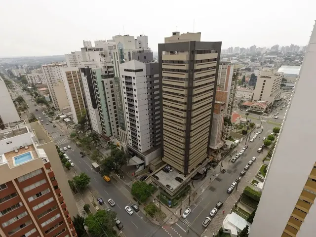 Imagem 3: Apartamento com 4 Quartos no Edifício Baltimore no Batel