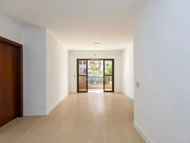 Imagem 13: Apartamento À Venda no Edifício Richmond Residence Cabral em Curitiba