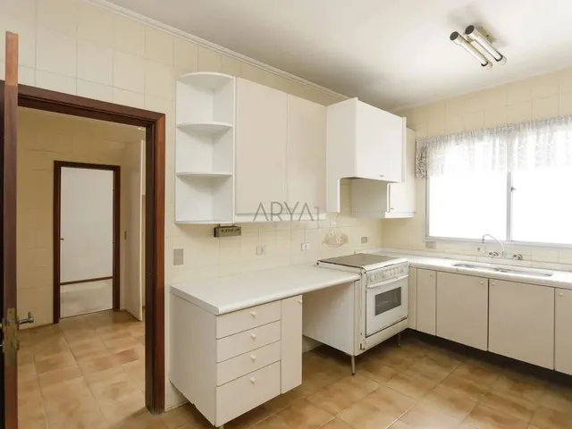 Imagem 9: Apartamento À Venda no Batel Arya1
