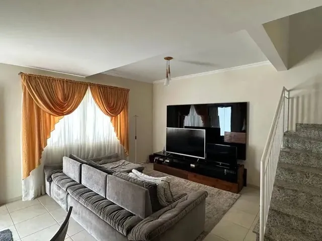 Imagem: Ahú Casa com 04 Quartos e 04 Vagas Próximo