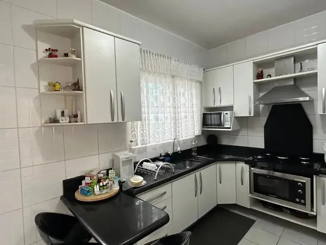 Imagem 14: Ahú: Casa com 04 Quartos e 04 Vagas Próximo a Oab e Colégio Bom Jesus