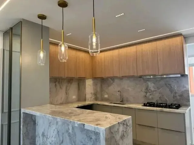 Imagem 7: Apartamento Reformado Mobiliado a Venda com 3 Quartos em Juvevê - Curitiba - Pr