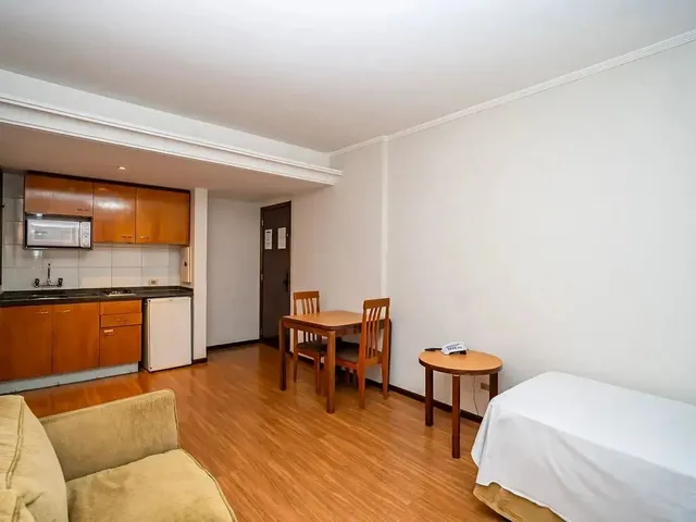 Imagem 2: Apartamento À Venda no Centro Curitiba