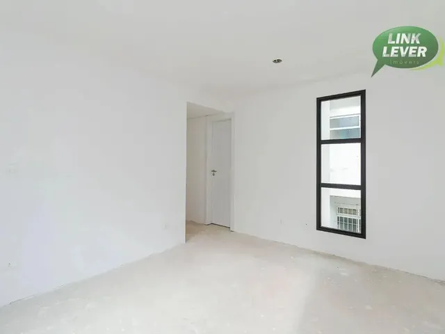 Imagem 9: Sobrado com 3 Dormitórios À Venda, 164 M² por R$ 990.000,00 - Bom Retiro - Curitiba/Pr