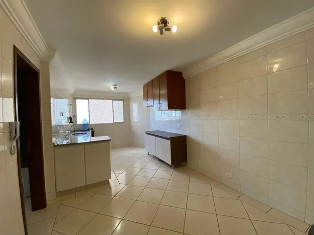Imagem 13: Apartamento com 3 Dormitórios - na Frente da Praça do Centro Civico