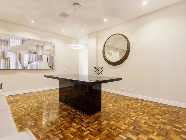 Imagem 12: Apartamento À Venda no Batel com 3 Dormitórios e 101 M² Ideal para Retrofit por R