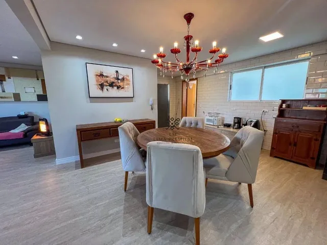 Imagem: Apartamento com 4 Dormitórios À Venda