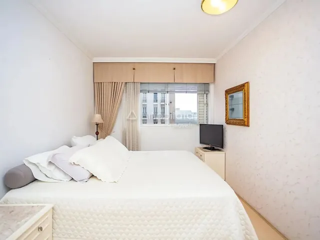 Imagem 7: Excelente Apartamento de 4 Quartos e 2 Suítes no Batel - a Uma Quadra do Shopping