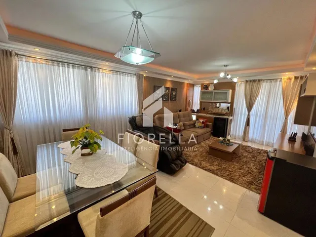 Imagem 1: Apartamento Espaçoso com 04 Dormitórios, Sendo 01 com Suíte no Bairro Campinas - São