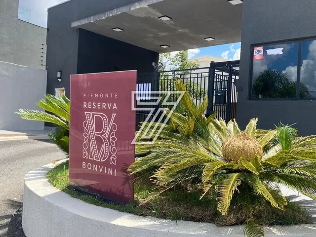 Imagem: Terreno com 320M² em Condomínio no Bairro