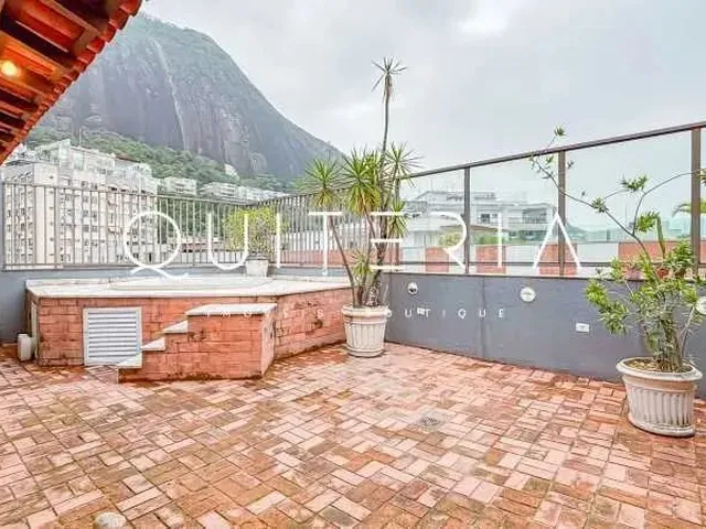 Imagem: Cobertura Clássica de 3 Quartos com Piscina