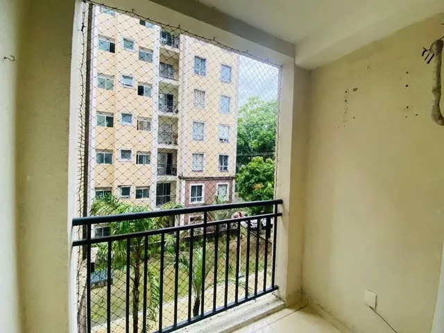 Imagem: O apartamento possui 2 Dormitórios, 1 Suíte, 2 Banheiros,