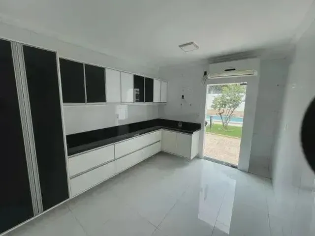 Imagem 6: Constantino Nery. Cond Le Village Blanc. 400M2, 4 Qtos S/ 2 Suites, 4 Vagas, Piscina