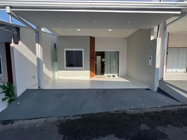 Imagem: Alugo Casa no Parque 10 de Novembro