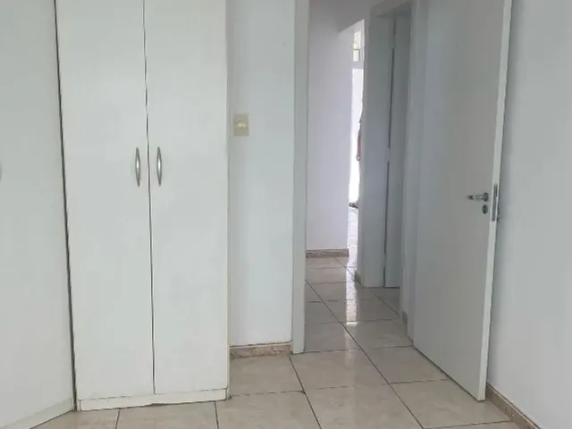 Imagem 13: Alugo Apartamento no Parque 10 com 2 Quartos