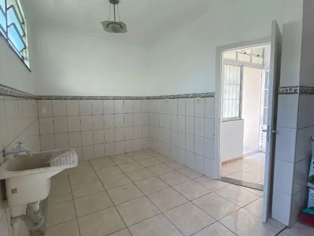 Imagem 3: Alugo Apartamento no Parque 10 com 2 Quartos