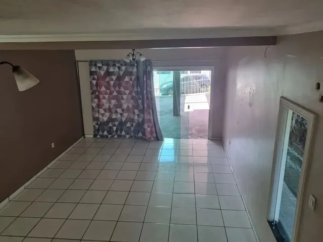 Imagem 4: Casa para Aluguel com 3 Suites, Piscina, Edicula, Bairro Vila Marinho na Compensa - Manau