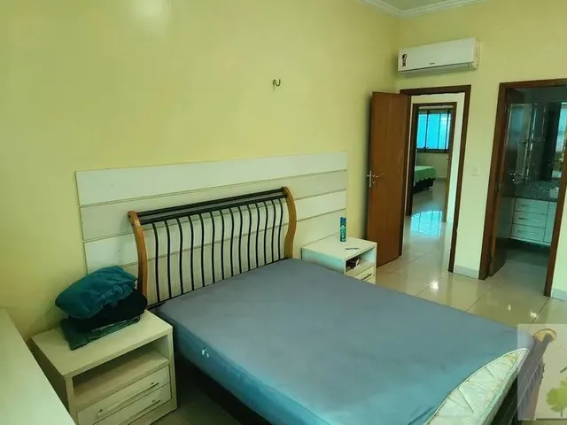 Imagem 8: Casa Térrea de 04 Qts no Conjunto Residencial no Adrianópolis com Portaria
