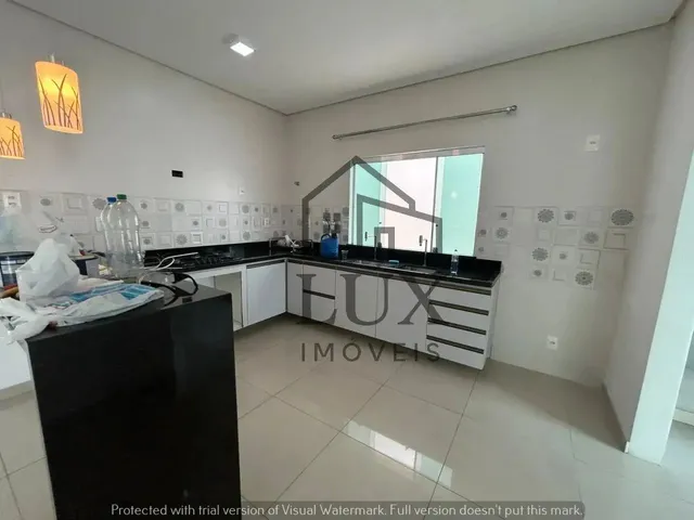 Imagem 2: Forest Hill / 200M² /3 Suítes / Semi Mobiliada/ Área Gourmet / Piscina
