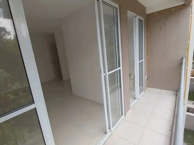 Imagem: O apartamento possui 3 Dormitórios, 1 Suíte, 2 Banheiros,