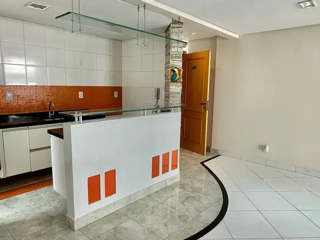 Imagem: O apartamento possui 3 Dormitórios, 1 Suíte, 2 Banheiros,