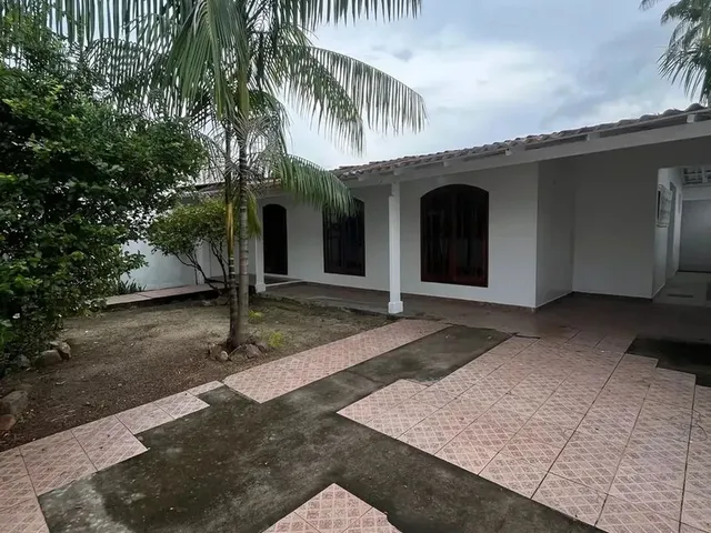 Imagem 7: Casa Parque 10 | Suíte com Hidromassagem | Quintal 2 Vagas