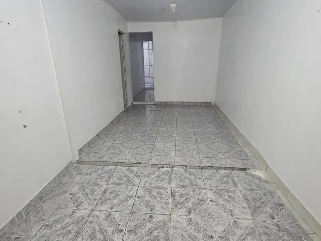 Imagem: A kitnet possui 2 Dormitórios, 1 Suíte, 1 Banheiro, 1