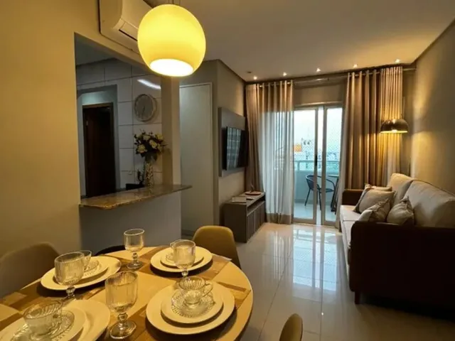 Imagem: O apartamento possui 2 Dormitórios, 2 Banheiros, 2 Vagas