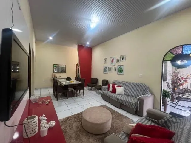 Imagem 3: Casa Comercial de Esquina 500M² C/ 5 Quartos Sendo 3 Suítes Mobiliada no Planalto