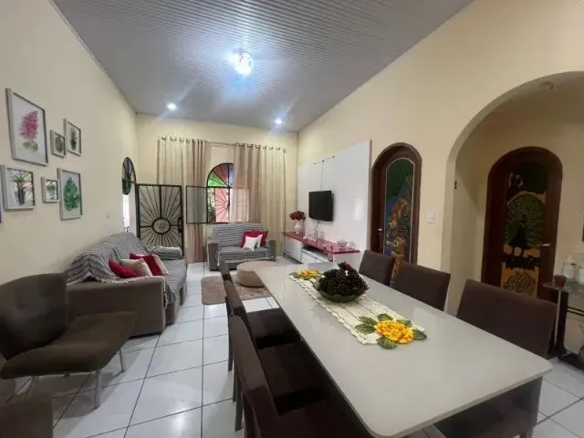 Imagem 2: Casa Comercial de Esquina 500M² C/ 5 Quartos Sendo 3 Suítes Mobiliada no Planalto