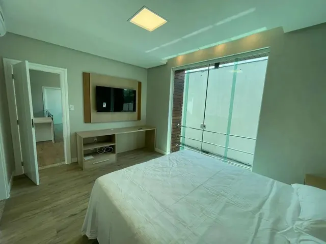 Imagem 3: Cond Renaissance Casa Duplex 100% Mobiliada, 3 Suites, Sala para 3 Ambientes, Piscina e 2
