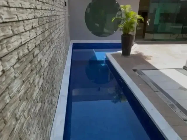 Imagem 1: Cond Renaissance Casa Duplex 100% Mobiliada, 3 Suites, Sala para 3 Ambientes, Piscina e 2