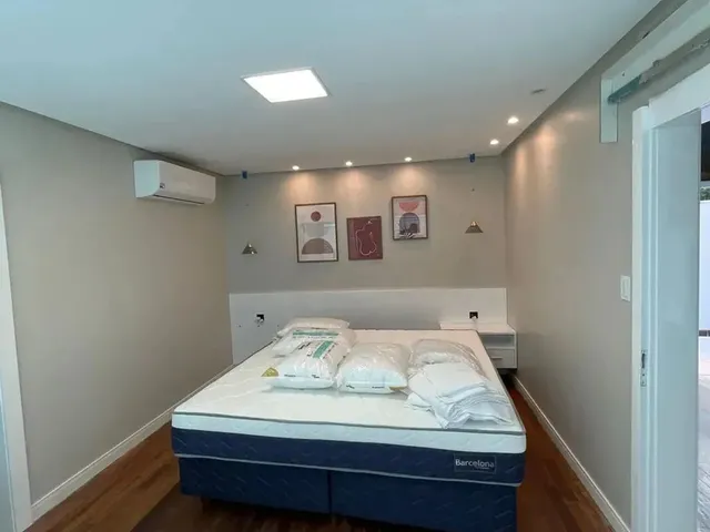 Imagem 3: Cond Renaissance Casa Duplex 100% Mobiliada, 3 Suites, Sala para 3 Ambientes, Piscina e 2