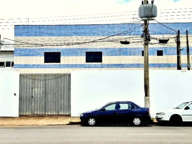Imagem: Barracão / Galpão para Aluguel, 5 Vagas