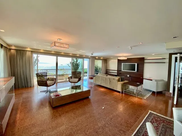Imagem: O apartamento possui 4 Dormitórios, 4 Suítes, 6