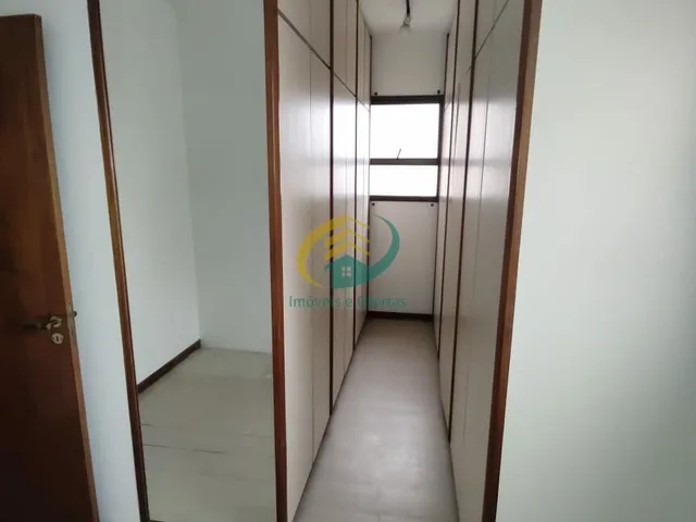 Imagem 5: Apartamento Alto Padrão na Beira Mar Norte - 04 Dormitórios sendo 2 suite + 03 Vagas