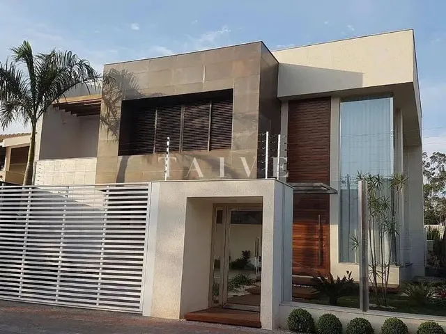 Imagem 7: Sobrado À Venda e Locação, 500M², 4 Quartos (Sendo 2 Suítes), 6 Banheiros, 4 Vagas