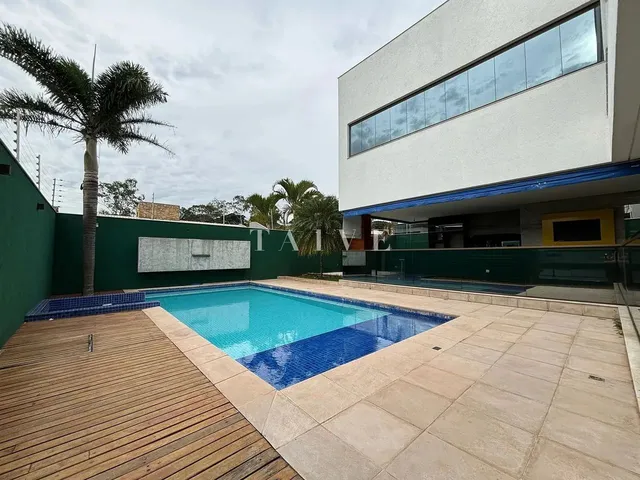 Imagem 4: Sobrado À Venda e Locação, 500M², 4 Quartos (Sendo 2 Suítes), 6 Banheiros, 4 Vagas