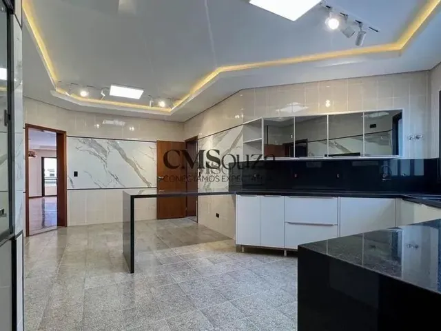 Imagem 14: Apartamento À Venda em Londrina, Centro, com 4 Quartos, com 228 M², Flor da Mata