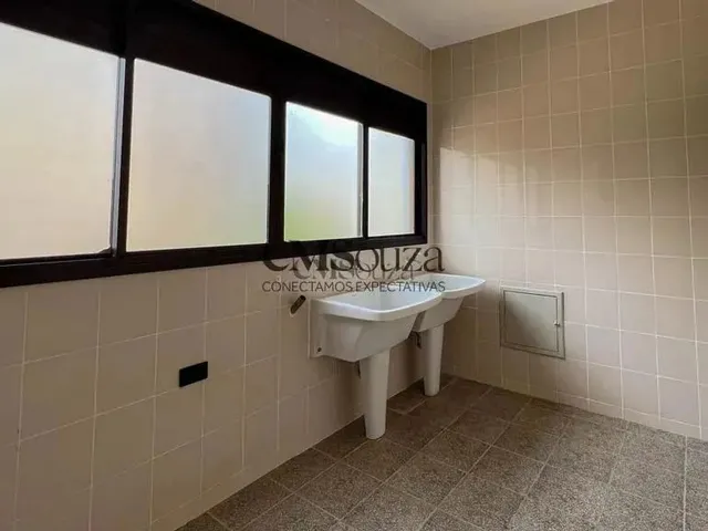 Imagem 13: Apartamento À Venda em Londrina, Centro, com 4 Quartos, com 228 M², Flor da Mata